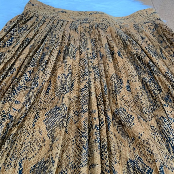 NWT | Zara Snake Print Plated Midi Skirt - Picture 3 of 7
